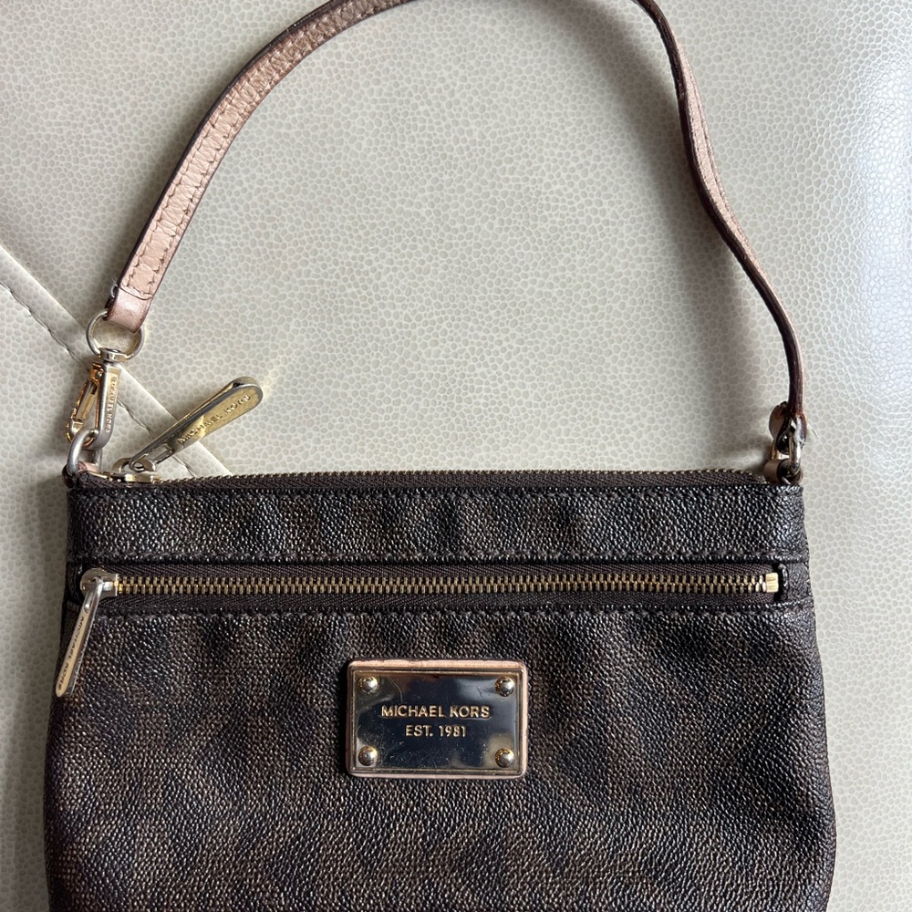 Michael Kors Metallic Brown Wristlet